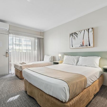 Econo Lodge Dockside Glenelg Adelaide Bagian luar foto